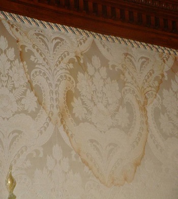 TYPICAL WATER STAINS FROM CEILING WATER LEAKS