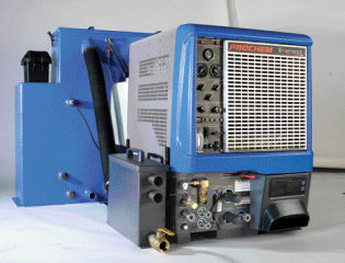 THE SERVICE CENTER&##xa;DESIGNING A TRUCKMOUNT